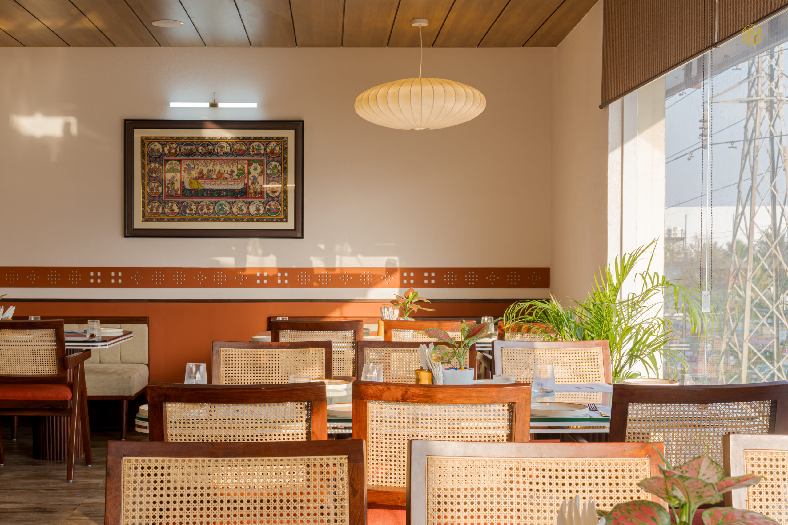 modern restaurant interiors