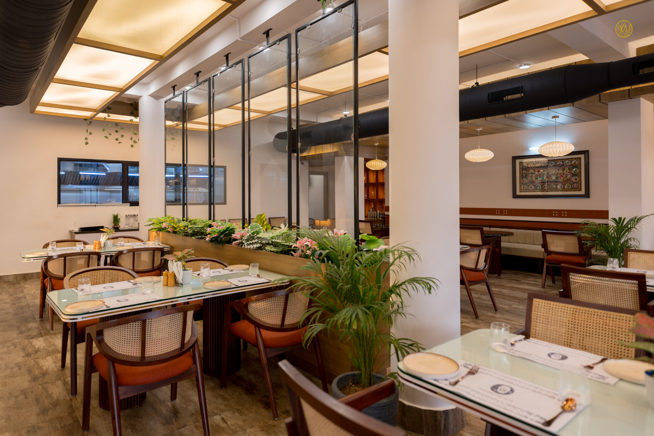 minimal restraunt interiors